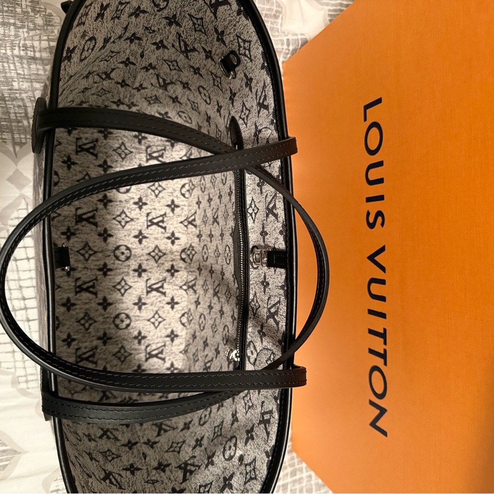 Louis Vuitton limited edition Black denim Neverfull MM - Picture 5 of 10